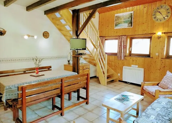 Confortable à La Bresse, Proche Centre-ville, Nature Et Activités - Fr-1-589-97 Hébergement de vacances *